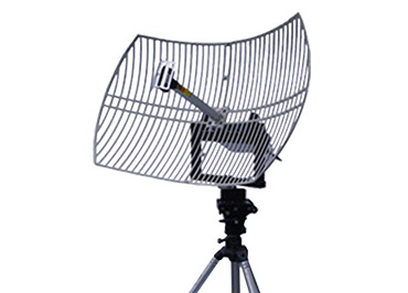 UAV Tracking Antenna